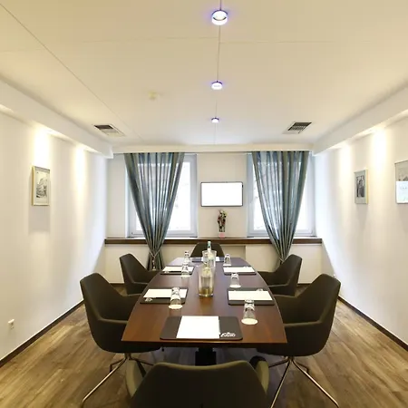 Arthotel Ana Eden קרלסרוהה