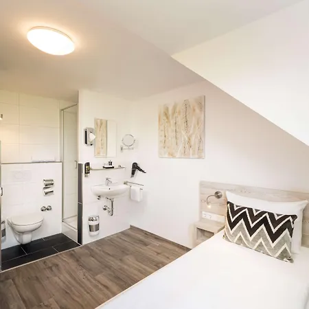 Szálloda Arthotel Ana Eden Karlsruhe