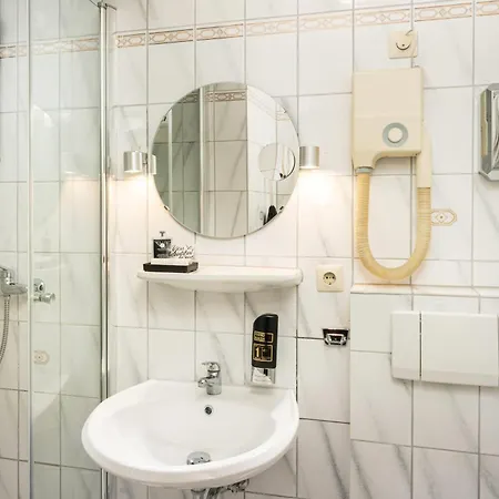Arthotel Ana Eden Karlsruhe, Trademark Collection By Wyndham Hotel 4*